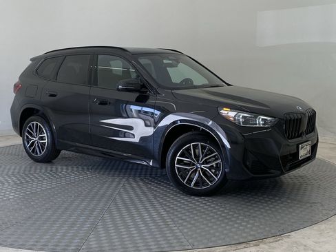 Used 2025 BMW X1 xDrive28i w/ Technology Package AWD/4WD image 6