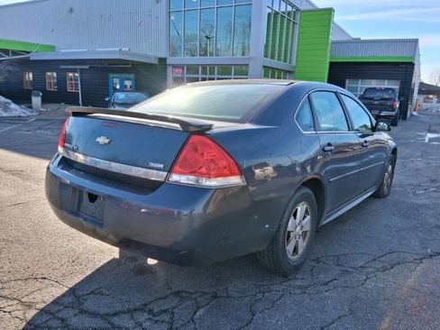 Used 2011 Chevrolet Impala LT image 5