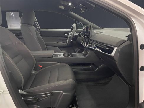 Used 2024 Honda Prologue EX image 15