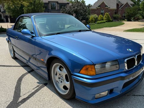 Used 1999 BMW M3 Convertible image 4