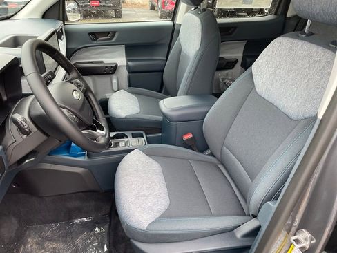 New 2026 Ford Maverick XLT AWD/4WD image 8