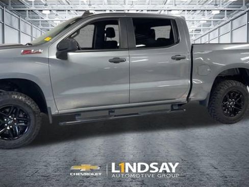 Used 2022 Chevrolet Silverado 1500 Custom Trail Boss w/ LPO, Dark Essentials Package AWD/4WD image 6