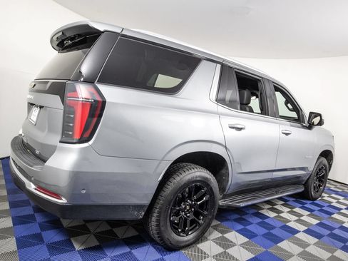 Certified 2025 Chevrolet Tahoe LT AWD/4WD image 5