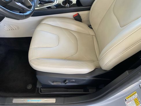 Used 2017 Ford Edge Titanium image 30