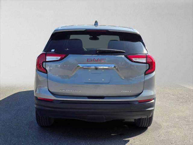 Used 2024 GMC Terrain SLE AWD/4WD image 4