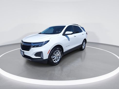 Used 2022 Chevrolet Equinox LT FWD image 4