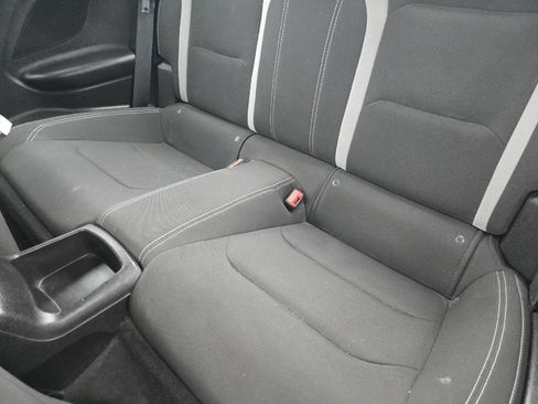 Used 2019 Chevrolet Camaro LT image 21
