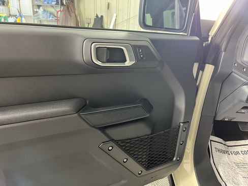 New 2026 Ford Bronco Big Bend w/ Black Diamond Package AWD/4WD image 15