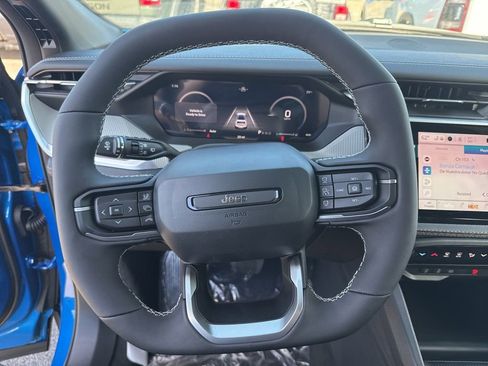New 2026 Jeep Cherokee Limited AWD/4WD image 10