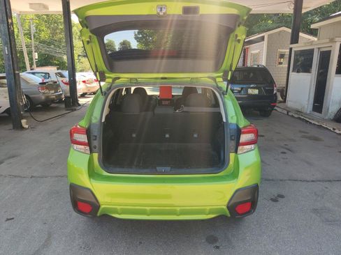 Used 2020 Subaru Crosstrek 2.0i Premium AWD/4WD image 16