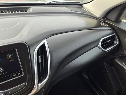 Used 2019 Chevrolet Equinox LT image 41