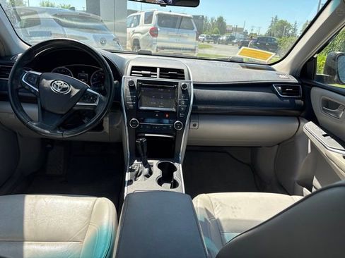 Used 2016 Toyota Camry XLE FWD image 28