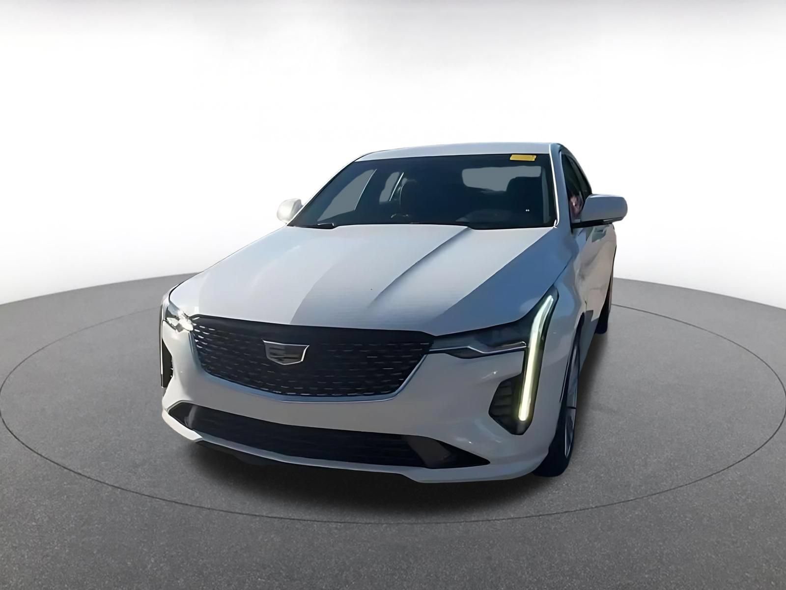 Used 2026 Cadillac CT4 Luxury RWD image 6