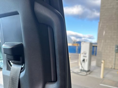 Used 2024 Chevrolet Silverado 2500 High Country w/ High Country Premium Package image 48