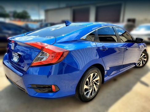 Used 2017 Honda Civic EX image 12