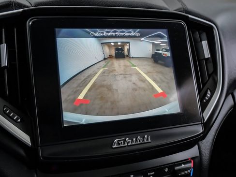 Used 2018 Maserati Ghibli S image 30