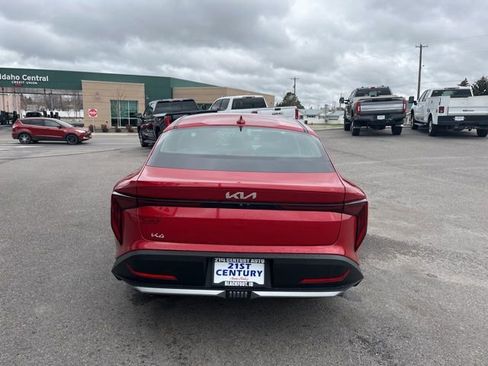 Used 2025 Kia K4 FWD image 9
