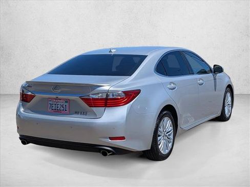 Used 2014 Lexus ES 350 w/ Premium Package FWD image 5
