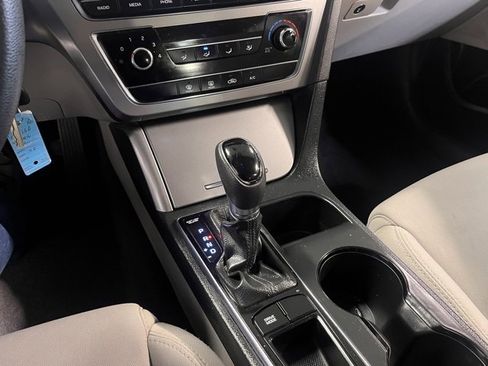 Used 2016 Hyundai Sonata SE image 28