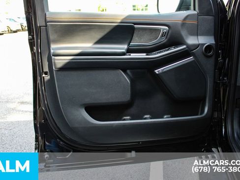 Used 2025 Ford Expedition Tremor AWD/4WD image 39