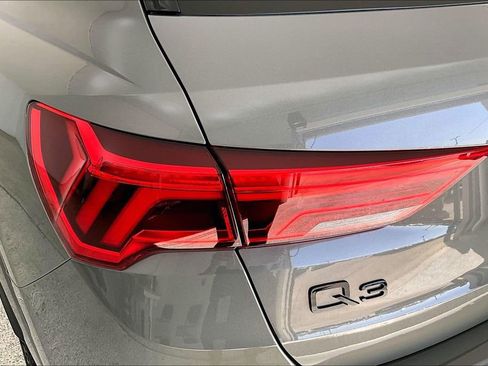 Used 2023 Audi Q3 2.0T Premium Plus image 39