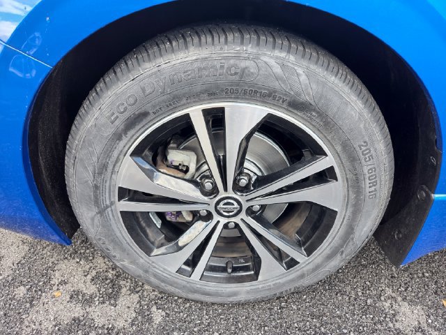 Used 2022 Nissan Sentra SV FWD image 9