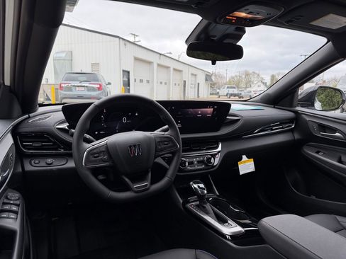 New 2026 Buick Envista Sport Touring image 17