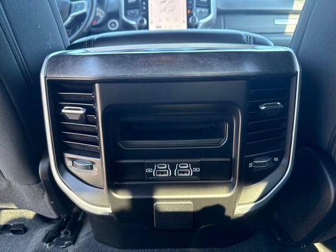 Used 2023 RAM 1500 Big Horn AWD/4WD image 16