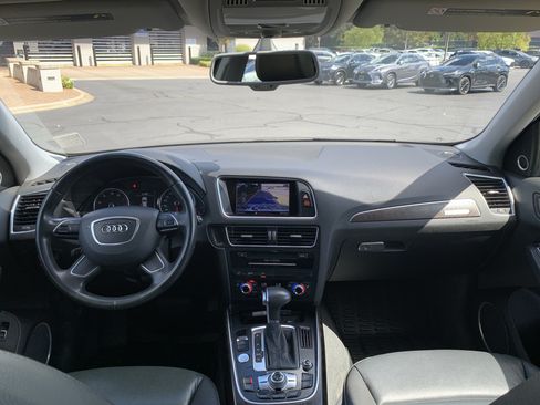 Used 2016 Audi Q5 2.0T Premium Plus w/ Technology Package AWD/4WD image 30