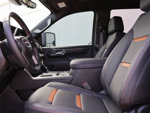 Certified 2026 GMC Sierra 2500 AT4 w/ AT4 Premium Plus Package AWD/4WD image 28
