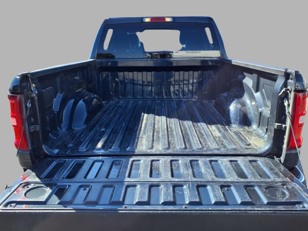 Used 2026 RAM 1500 Laramie AWD/4WD image 25