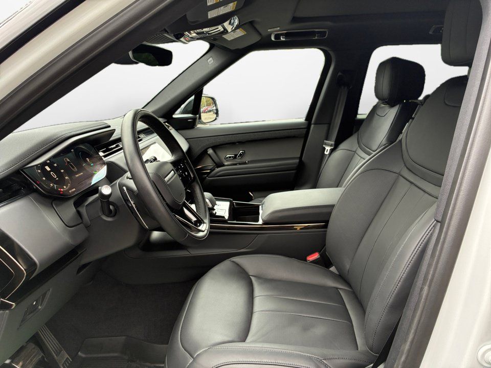 Certified 2025 Land Rover Range Rover Sport Dynamic SE AWD/4WD image 9