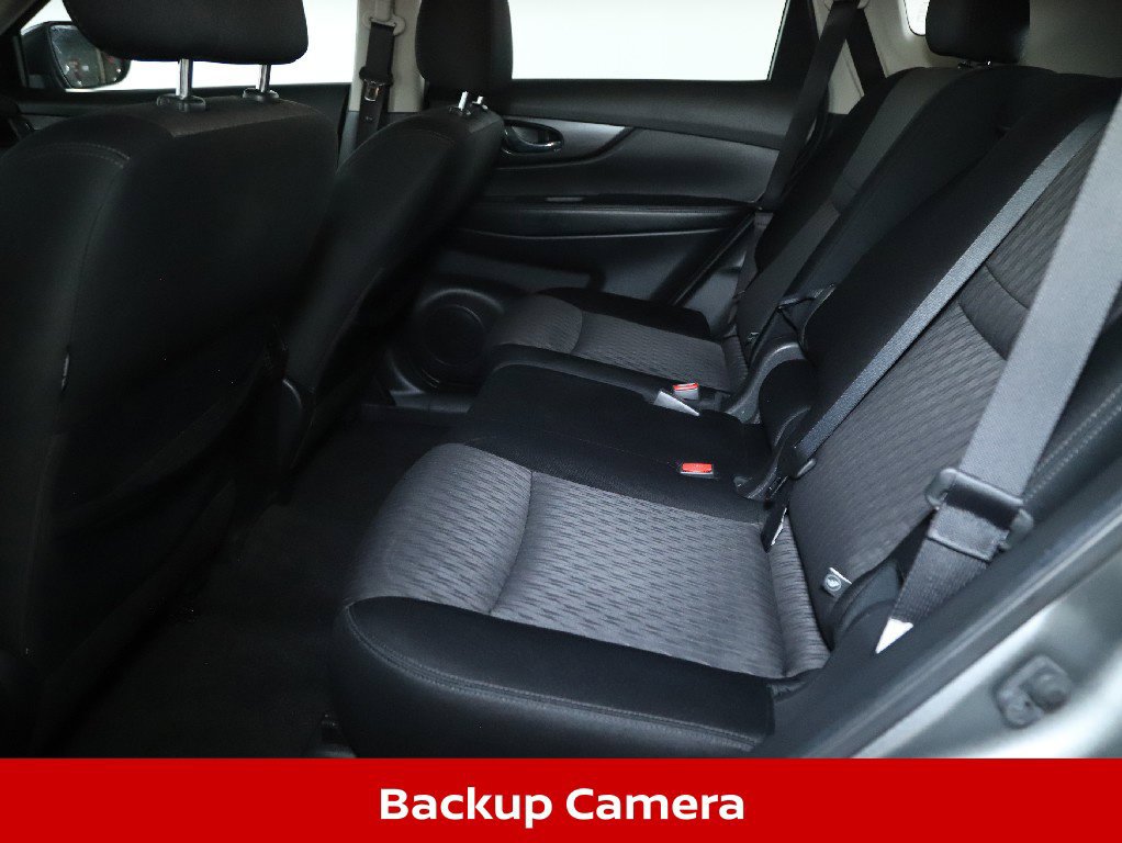 Used 2018 Nissan Rogue S AWD/4WD image 15