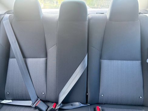 Used 2025 Nissan Sentra SV FWD image 35