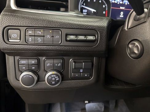 Used 2021 GMC Yukon Denali w/ Denali Premium Package AWD/4WD image 20