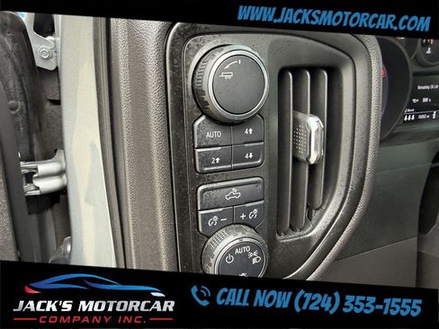 Used 2024 Chevrolet Silverado 1500 Custom Trail Boss w/ LPO, Dark Essentials Package AWD/4WD image 29