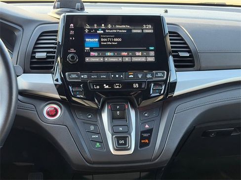 Used 2023 Honda Odyssey Sport image 15