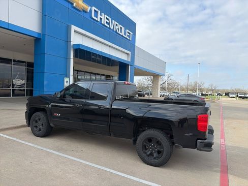 Used 2019 Chevrolet Silverado 1500 LT w/ All Star Edition image 4
