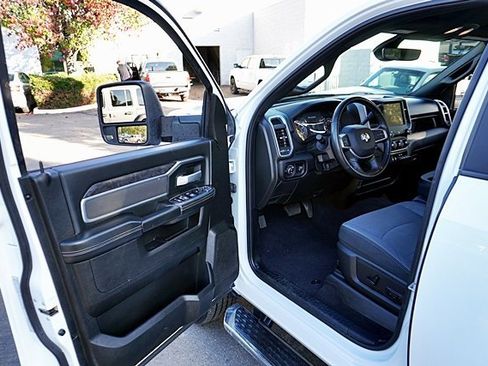 Used 2024 RAM 2500 Big Horn image 37