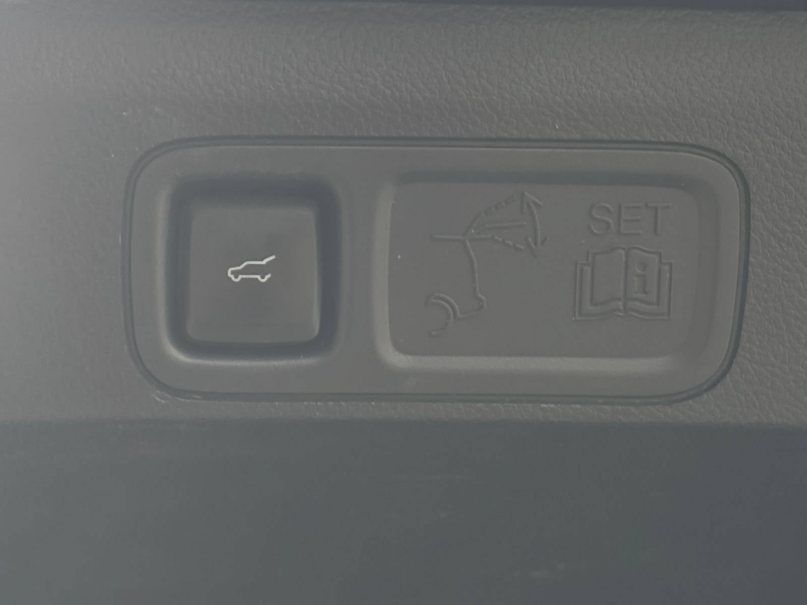 Used 2024 Ford Expedition Max Limited AWD/4WD image 24