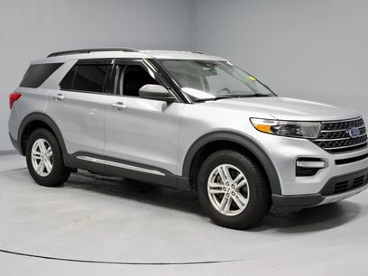 Certified 2021 Ford Explorer XLT w/ Equipment Group 202A