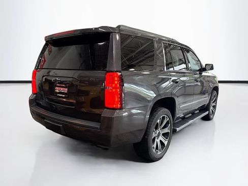 Used 2017 Chevrolet Tahoe LT w/ LT Signature Package AWD/4WD image 6