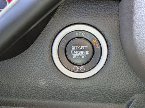 Used 2019 RAM 2500 Laramie image 35