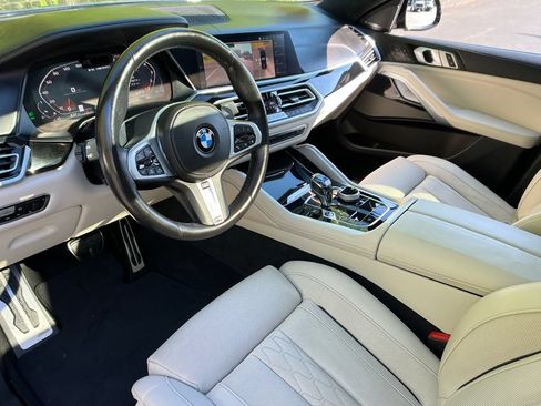 Used 2021 BMW X6 M50i w/ Executive Package AWD/4WD image 10