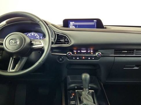 Used 2022 MAZDA CX-30 AWD 2.5 S w/ Premium Package image 23