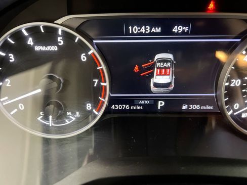 Used 2023 Nissan Rogue SV AWD/4WD image 13