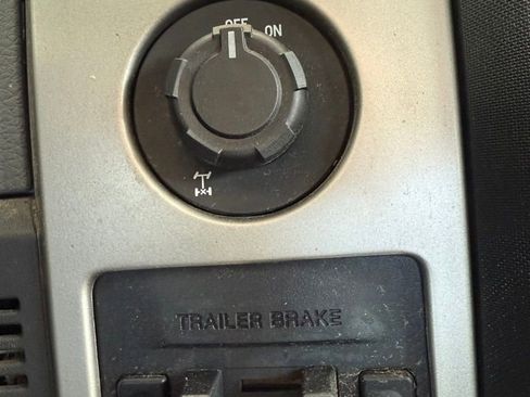 Used 2013 Ford F150 XLT w/ Luxury Equipment Group image 31