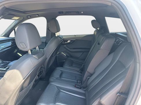 Used 2021 Audi Q7 3.0T Premium Plus w/ Executive Package image 13
