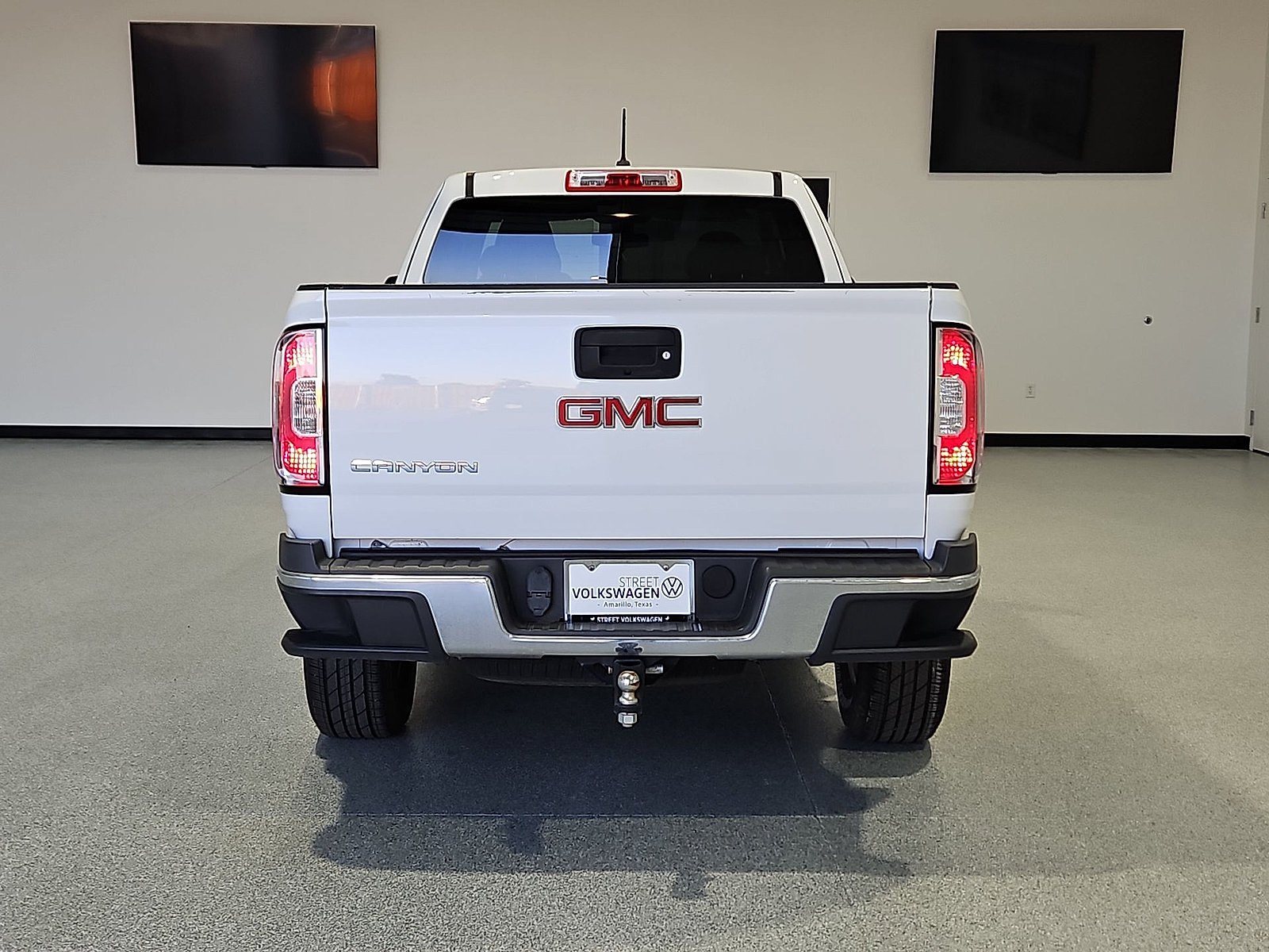 Used 2016 GMC Canyon W/T w/ Convenience Package RWD image 7