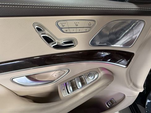 Used 2018 Mercedes-Benz S 560 4MATIC Sedan image 18